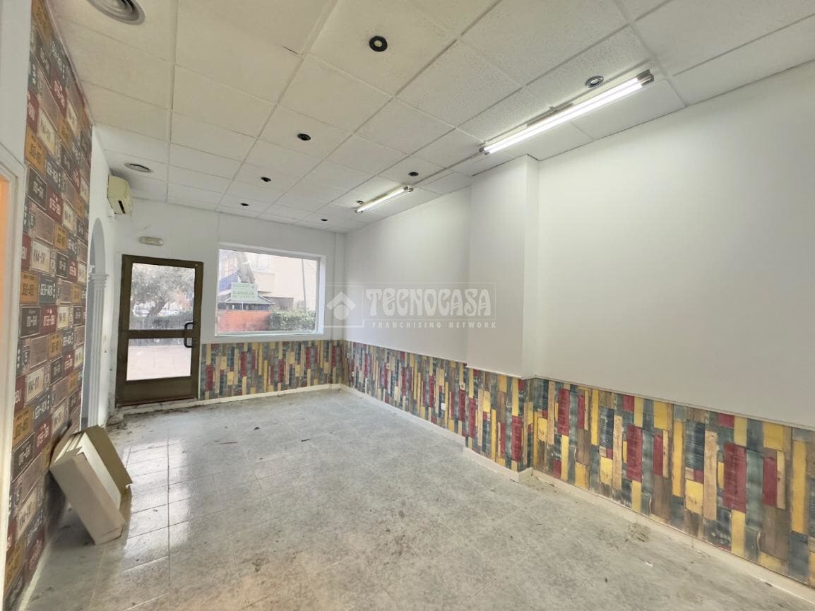 Retail in Móstoles, Madrid for lease Interior Photo- Image 1 of 8
