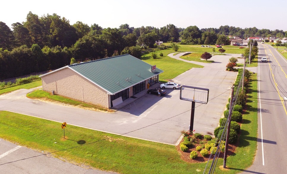 5746 Old US 52 Hwy, Lexington, NC à louer - Photo du bâtiment - Image 1 de 13