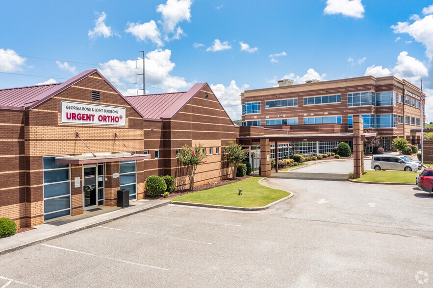 15 Medical Dr, Cartersville, GA for lease - Building Photo - Image 3 of 4