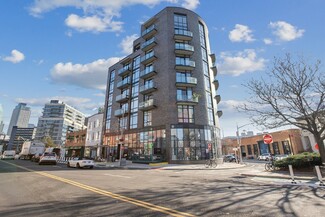 Plus de détails pour 1064 Jackson Ave, Long Island City, NY - Vente au détail à vendre