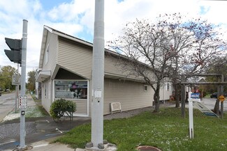 Plus de détails pour 2 E Main St, Bloomfield, NY - Commerce de détail à louer