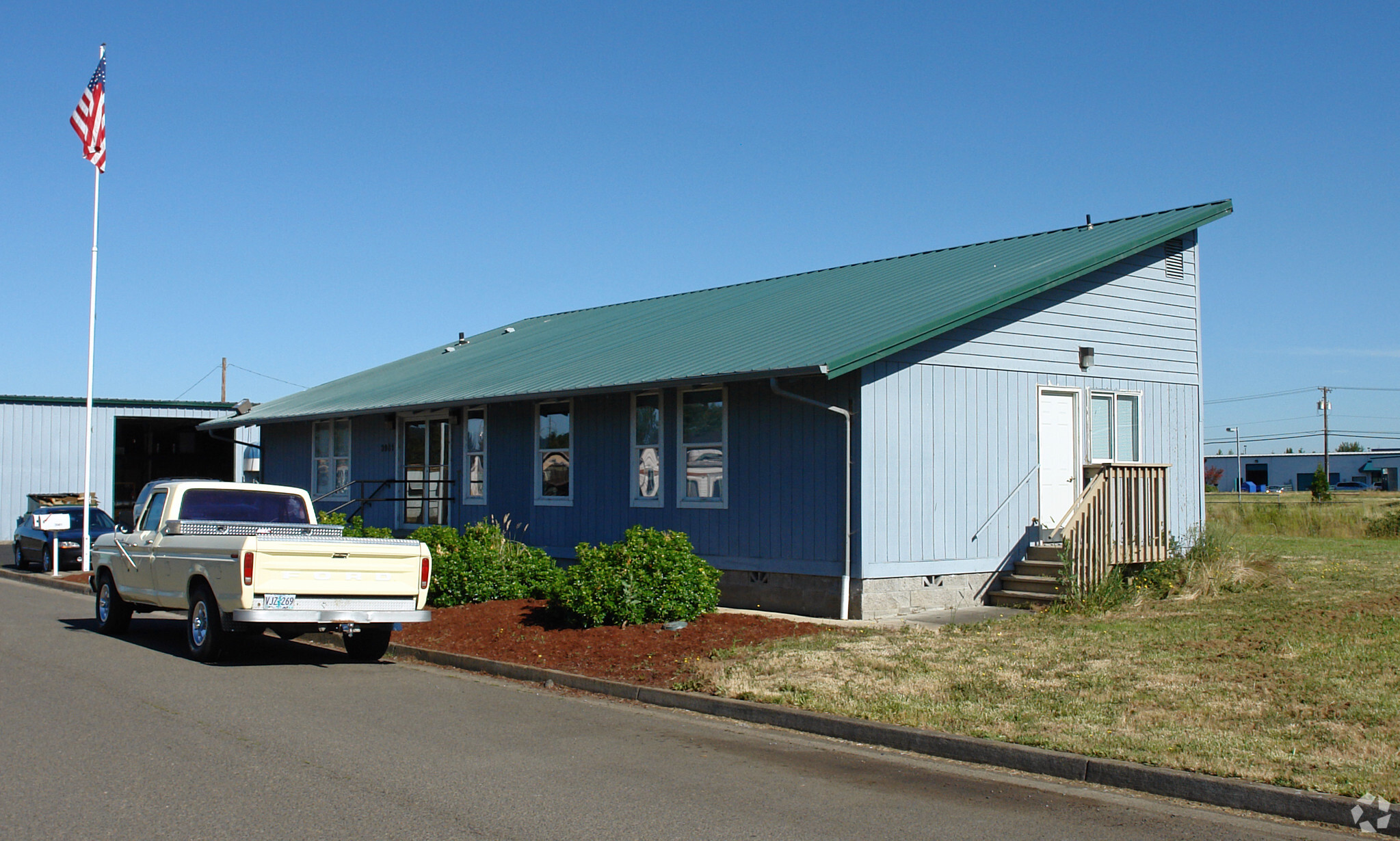 3981 W 12th Ave, Eugene, OR for sale Primary Photo- Image 1 of 1