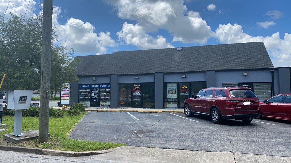 2200 S French Ave, Sanford, FL à louer - Photo du bâtiment - Image 3 de 3