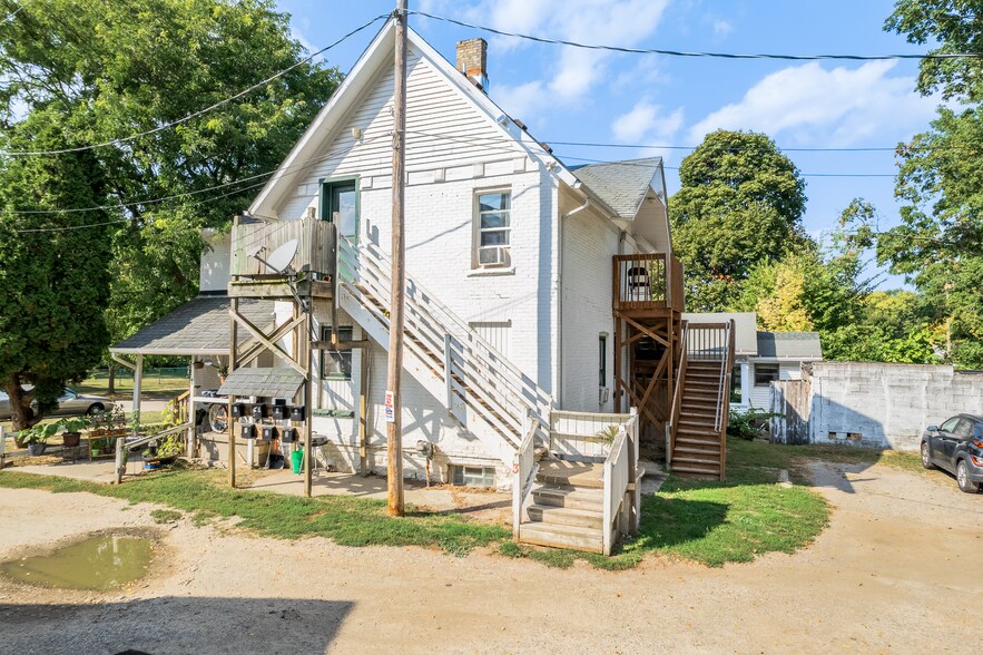 1216 N Chestnut St, Lansing, MI à vendre - Photo du bâtiment - Image 2 de 13