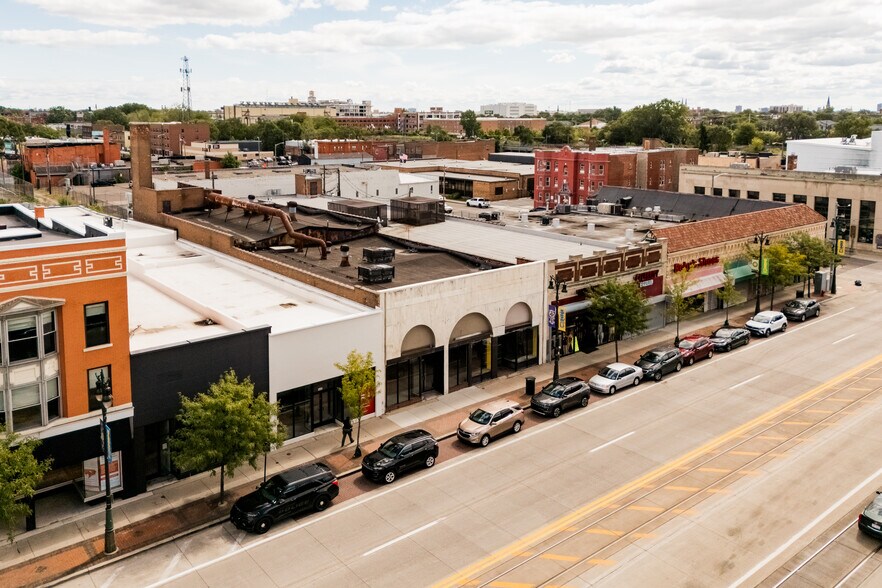 6532 Woodward Ave, Detroit, MI à vendre - Photo du bâtiment - Image 3 de 15