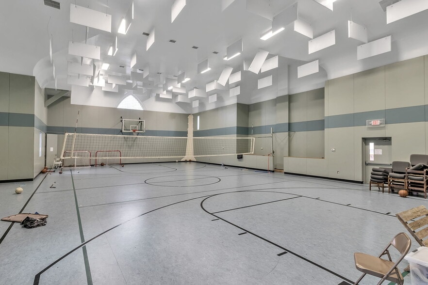 383 Wheatfield St, North Tonawanda, NY for sale - Interior Photo - Image 2 of 19