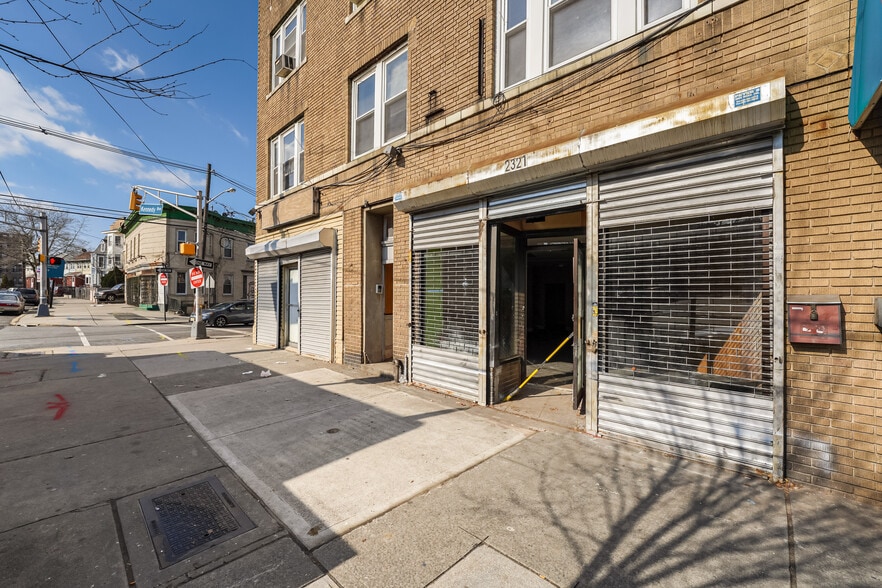 2321 John F Kennedy Blvd, Jersey City, NJ for lease - Building Photo - Image 3 of 9