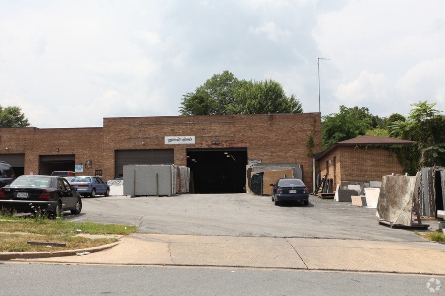 5808-5812 Kirby Rd, Clinton, MD for lease - Building Photo - Image 2 of 12