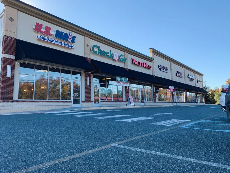 2824 Pulaski Hwy, Newark, DE à louer - Photo du bâtiment - Image 2 de 2