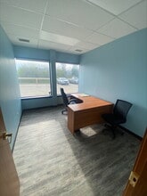 12834 163 St NW, Edmonton, AB for lease Interior Photo- Image 2 of 6