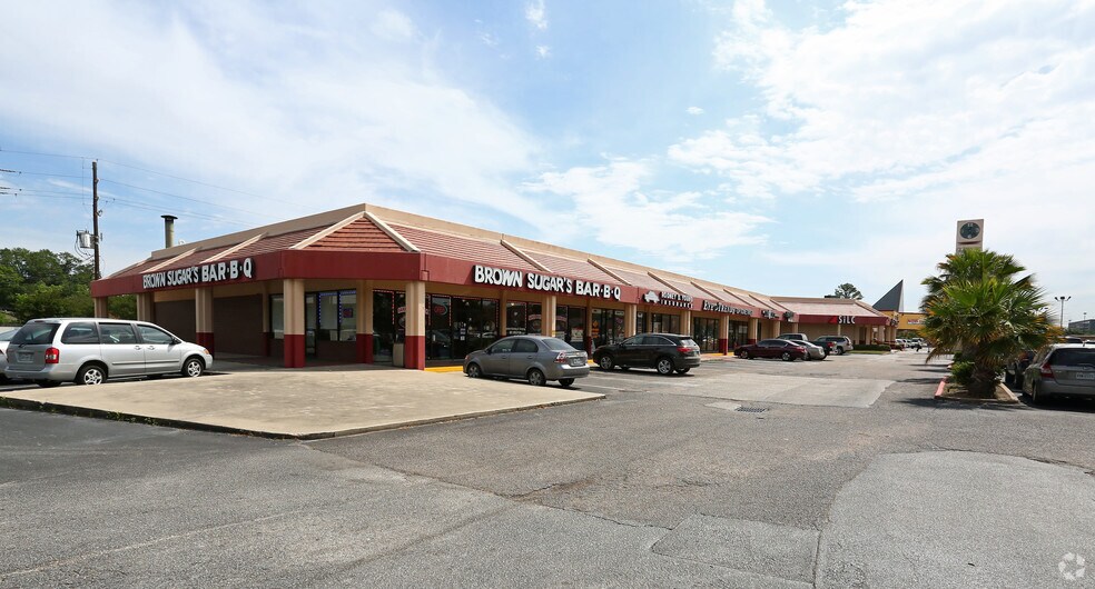 111-191 Greens Rd, Houston, TX à louer - Photo principale - Image 1 de 5