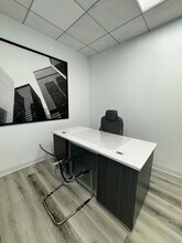 21900 Burbank, Woodland Hills, CA for lease Interior Photo- Image 1 of 7