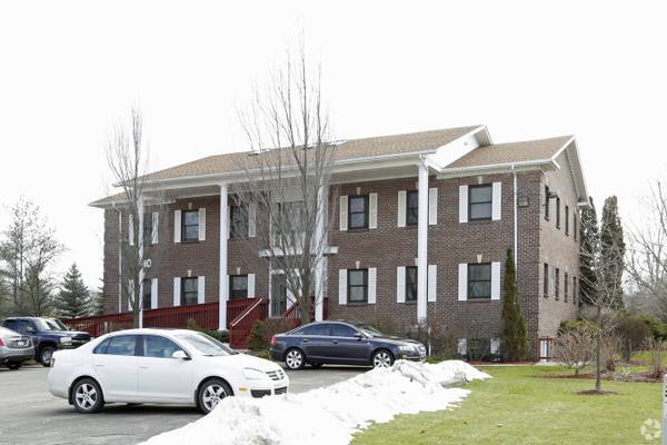 2110 Enterprise St SE, Grand Rapids, MI for lease Building Photo- Image 1 of 14