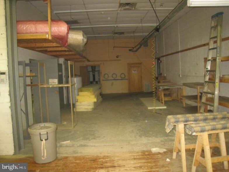 579 3rd St, Atco, NJ à vendre - Photo du bâtiment - Image 2 de 25