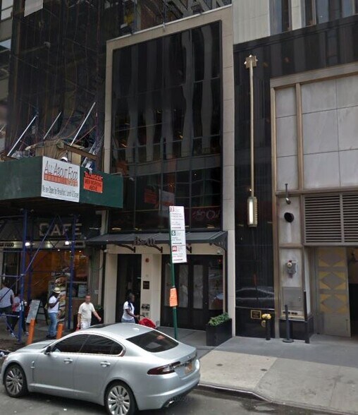 14 E 58th St, New York, NY for lease - Building Photo - Image 2 of 5