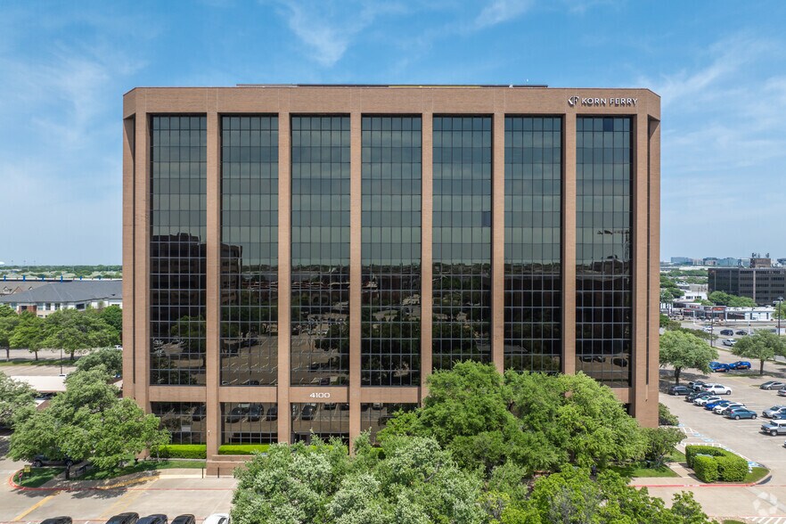 4001 McEwen Rd, Farmers Branch, TX à louer - Photo du bâtiment - Image 1 de 9