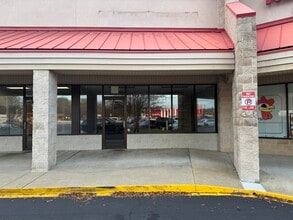 S Lincoln, Columbus, GA à louer Photo intérieure- Image 2 de 2