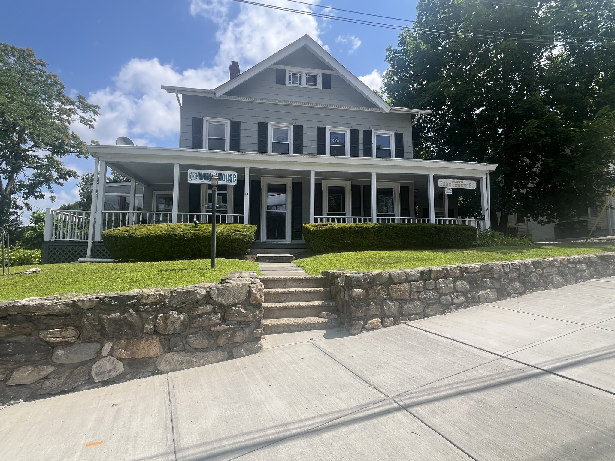 14 Main St, Bedford Hills, NY for lease Interior Photo- Image 1 of 9
