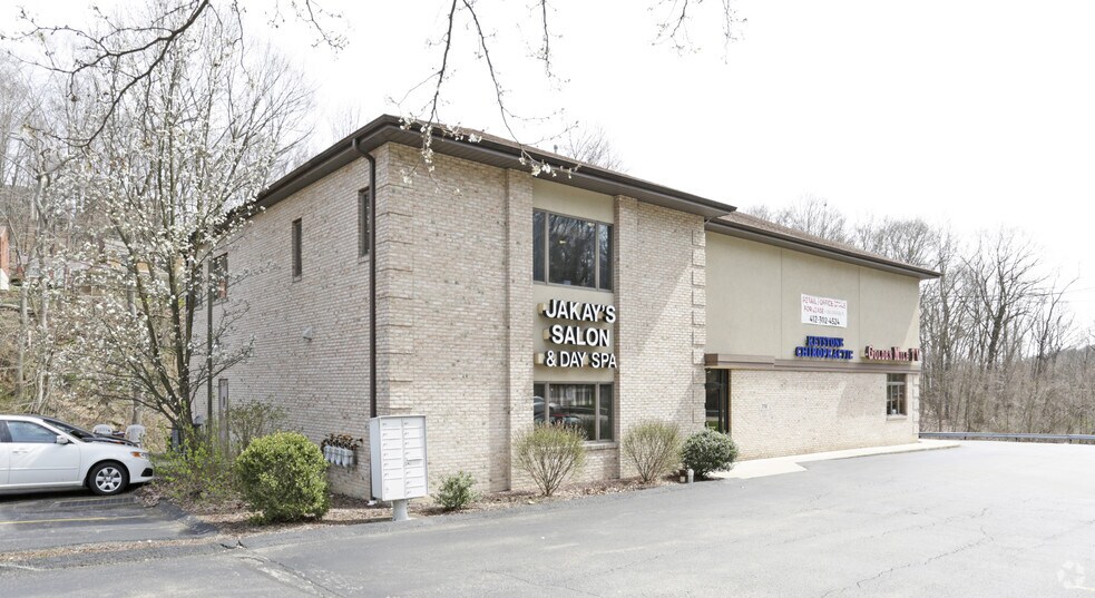 2750 Golden Mile Hwy, Pittsburgh, PA for sale - Primary Photo - Image 2 of 44