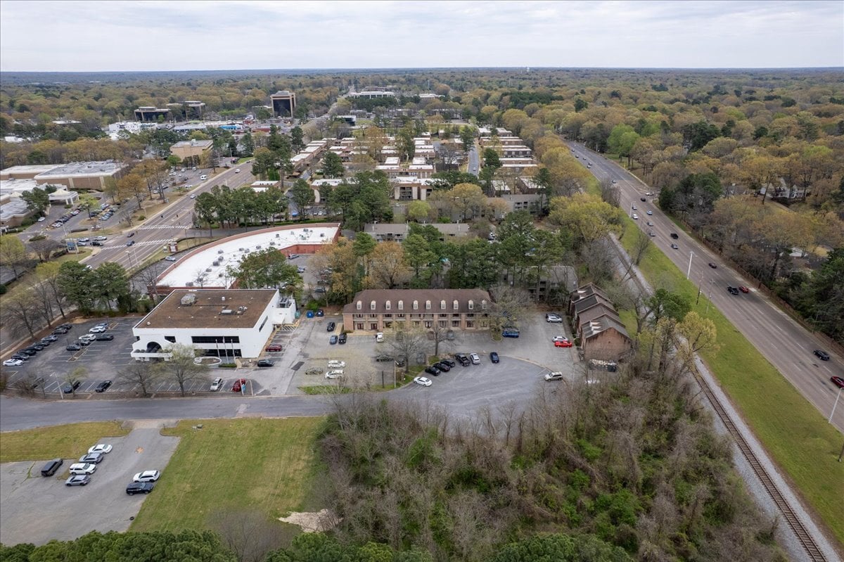 1850 Poplar Crest Cv, Memphis, TN à louer Photo intérieure- Image 1 de 35