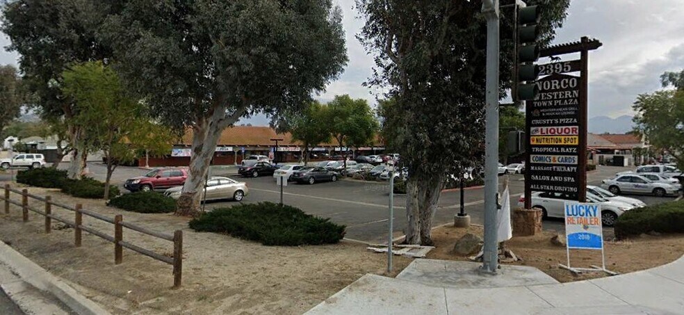 2395 Hamner Ave, Norco, CA à louer - Photo du bâtiment - Image 3 de 4