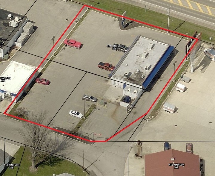 421 Madison St, Russells Point, OH à vendre - Photo du bâtiment - Image 3 de 4