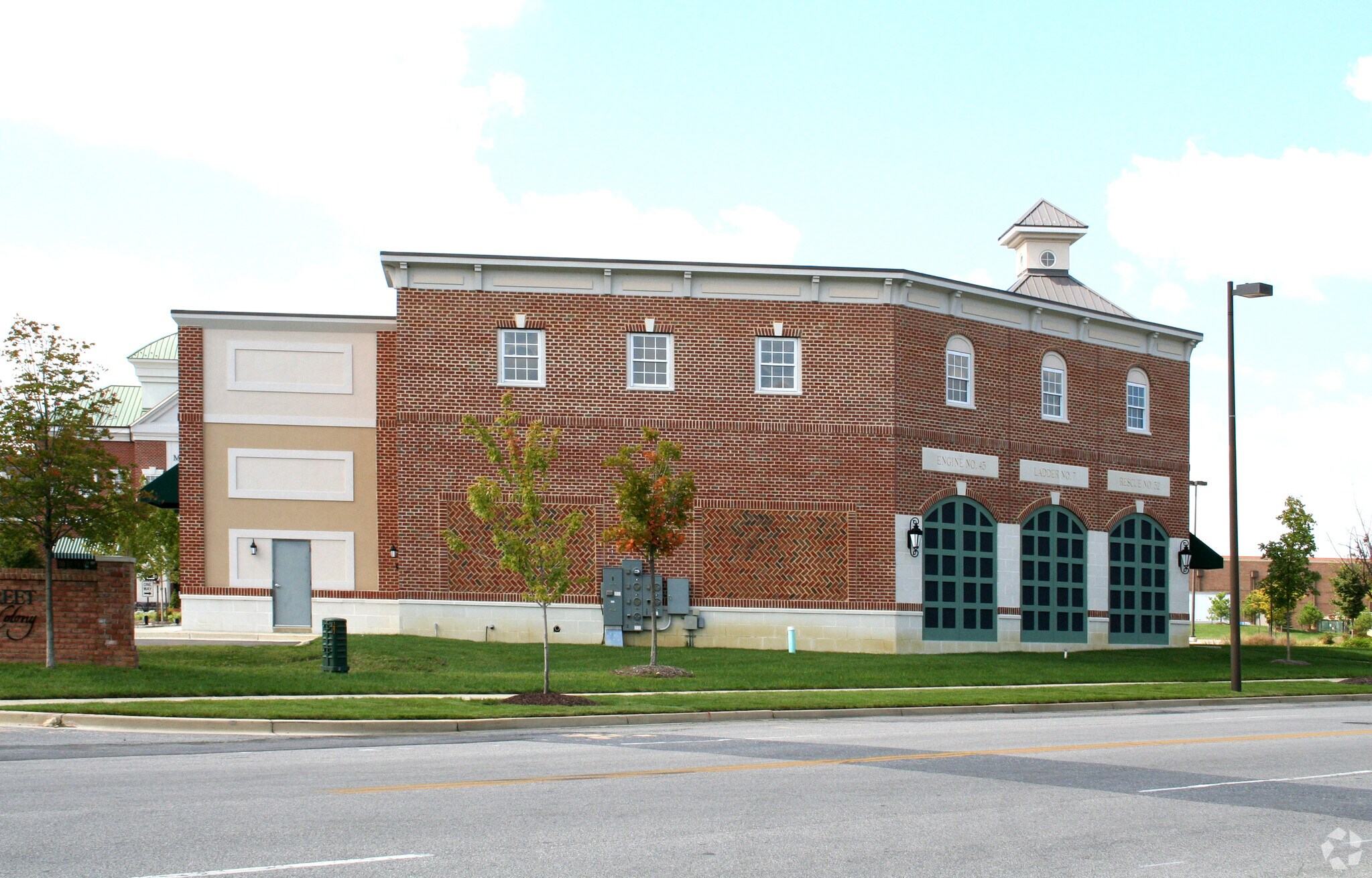 127 Mitchells Chance Rd, Edgewater, MD for lease Primary Photo- Image 1 of 6