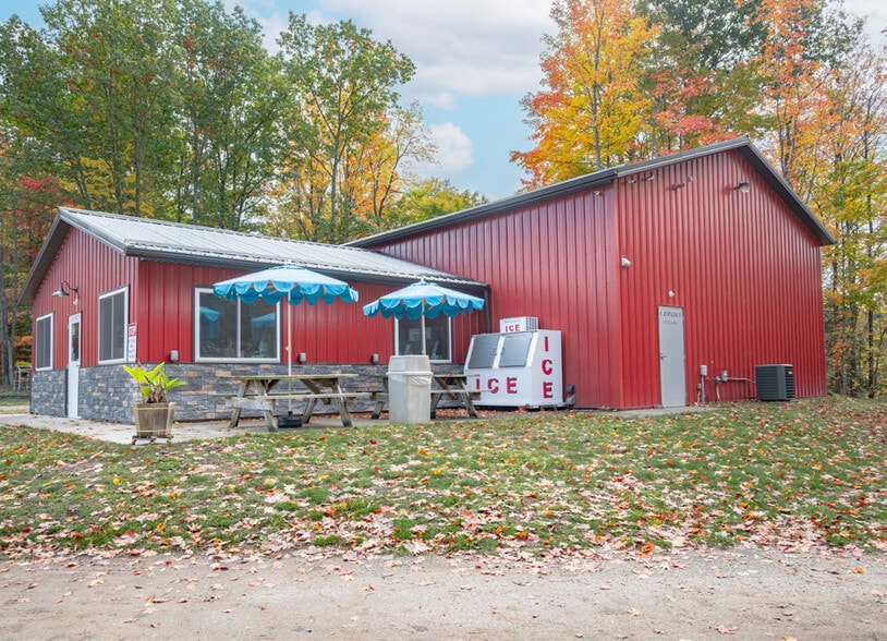 1573 N Wilson Rd, Mears, MI for sale - Building Photo - Image 2 of 7