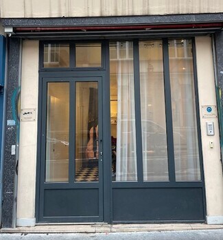 Plus de détails pour 8 Rue Théophile Roussel, Paris - Commerce de détail à louer