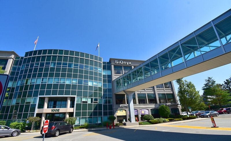 100 Cummings Ctr, Beverly, MA for lease - Building Photo - Image 2 of 16