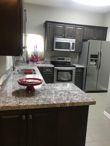 15703 N 36th St, Phoenix, AZ à vendre - Photo intérieure - Image 2 de 14
