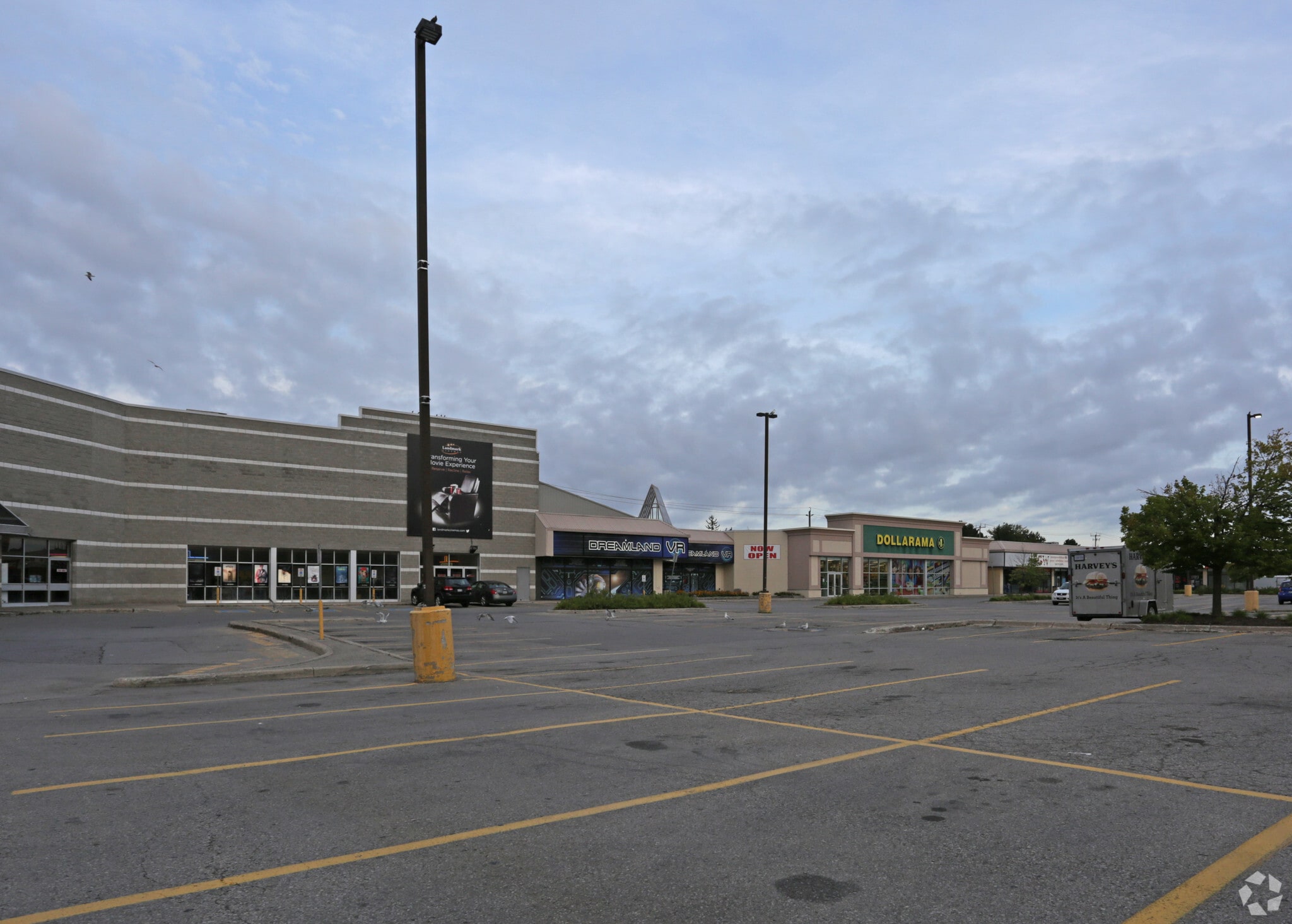 979-983 Wellington Rd, London, ON for lease Primary Photo- Image 1 of 5