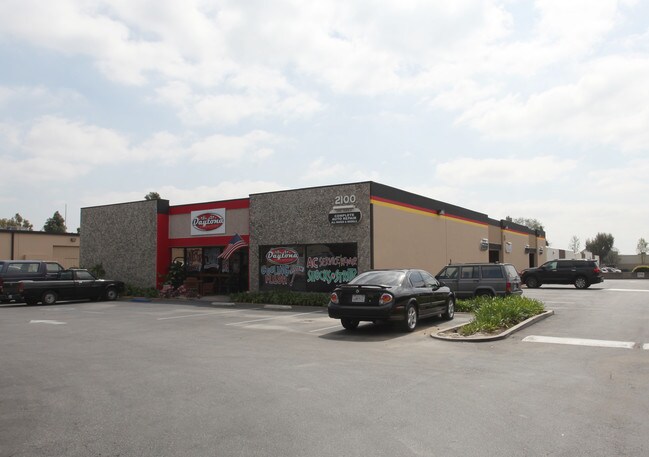 More details for 2100 E McFadden Ave, Santa Ana, CA - Industrial for Lease