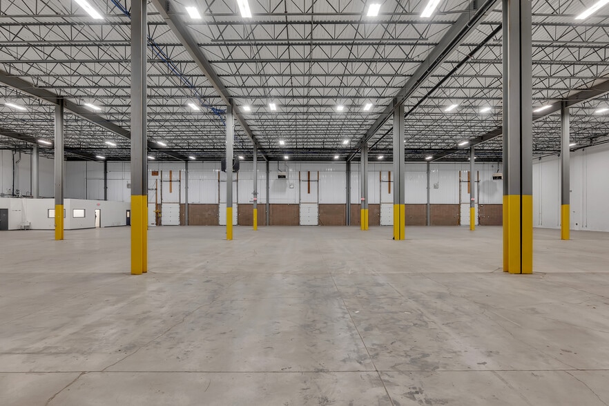 30B Post Rd, Colonie, NY for lease - Interior Photo - Image 2 of 46