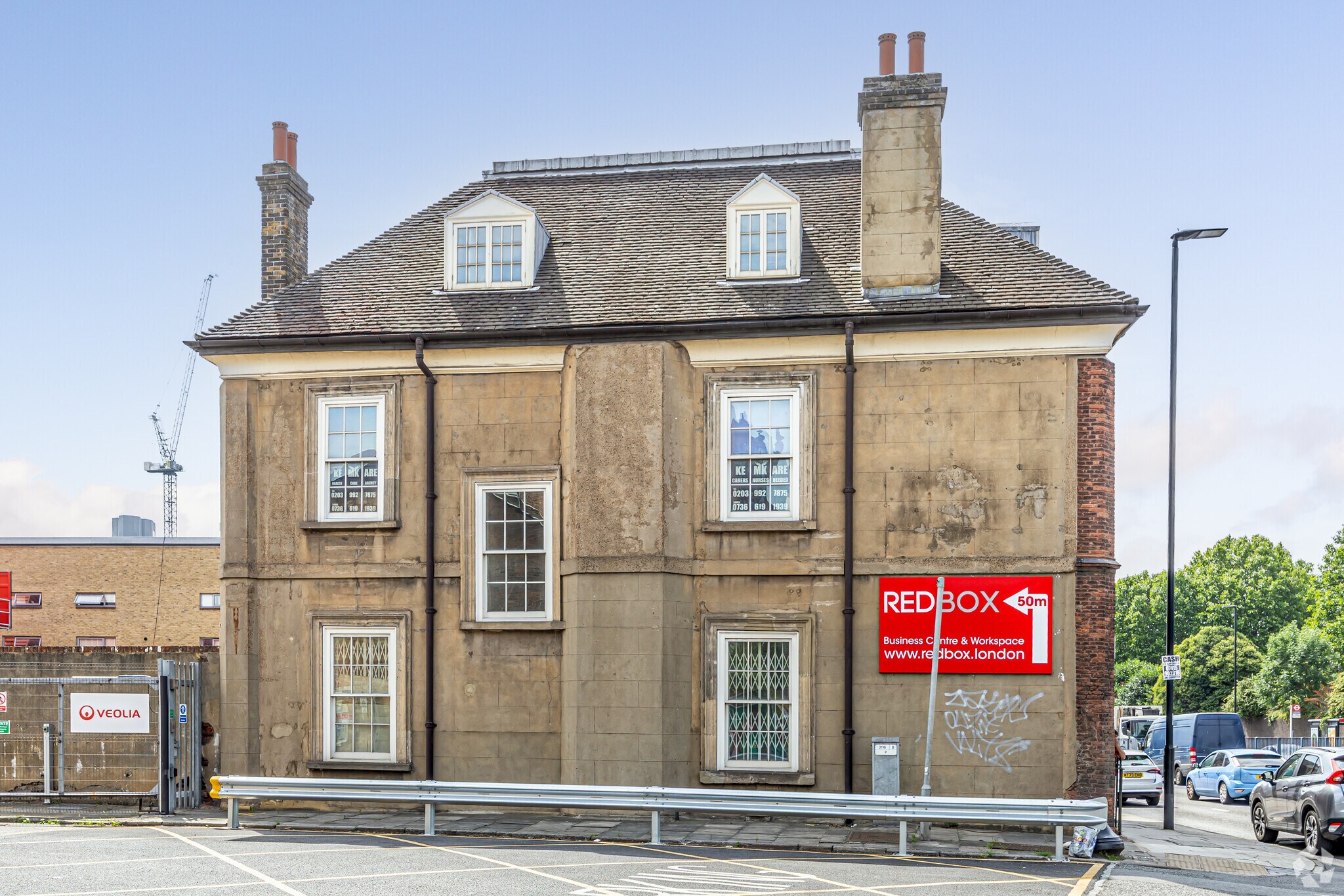 Gillender St, London for sale Primary Photo- Image 1 of 4