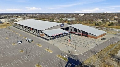 490 N Lansing Ave, Tulsa, OK à louer Photo intérieure- Image 2 de 20