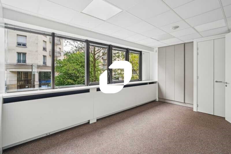 Bureau dans Montrouge à louer - Photo intérieure - Image 3 de 16