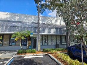 1300-1396 SW 160th Ave, Weston, FL for lease Building Photo- Image 1 of 5