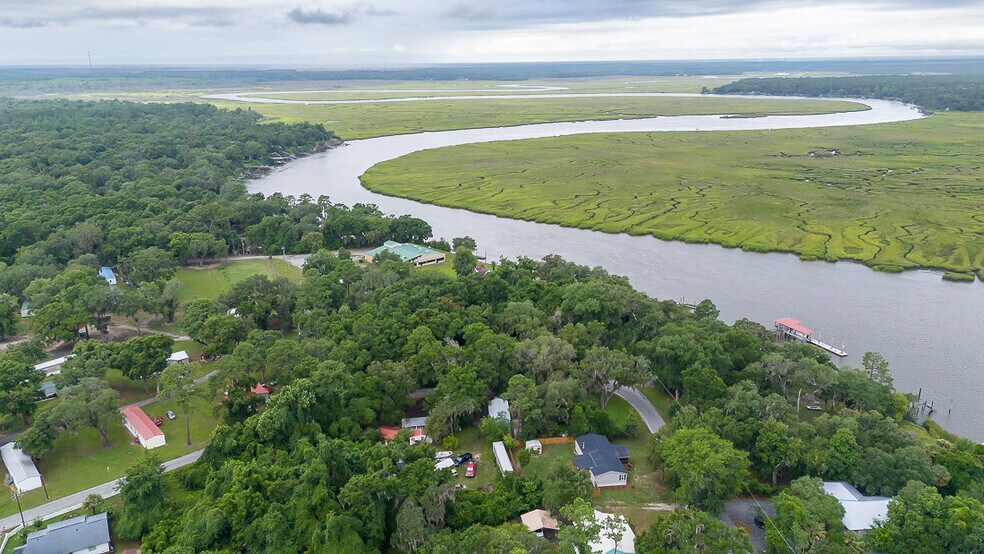 1224 Buccaneer Club Rd NE, Townsend, GA à vendre - Photo du bâtiment - Image 2 de 48