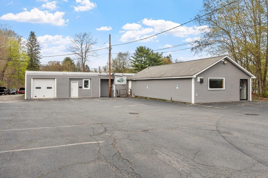 181 Main St. Unit B St, Orange, MA for lease - Building Photo - Image 3 of 13
