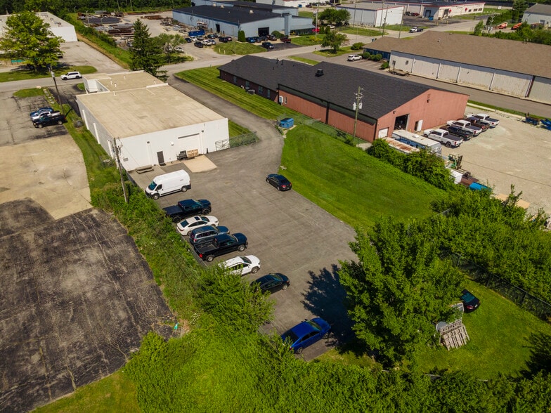 2845 Tobey Dr, Indianapolis, IN for sale - Building Photo - Image 3 of 18