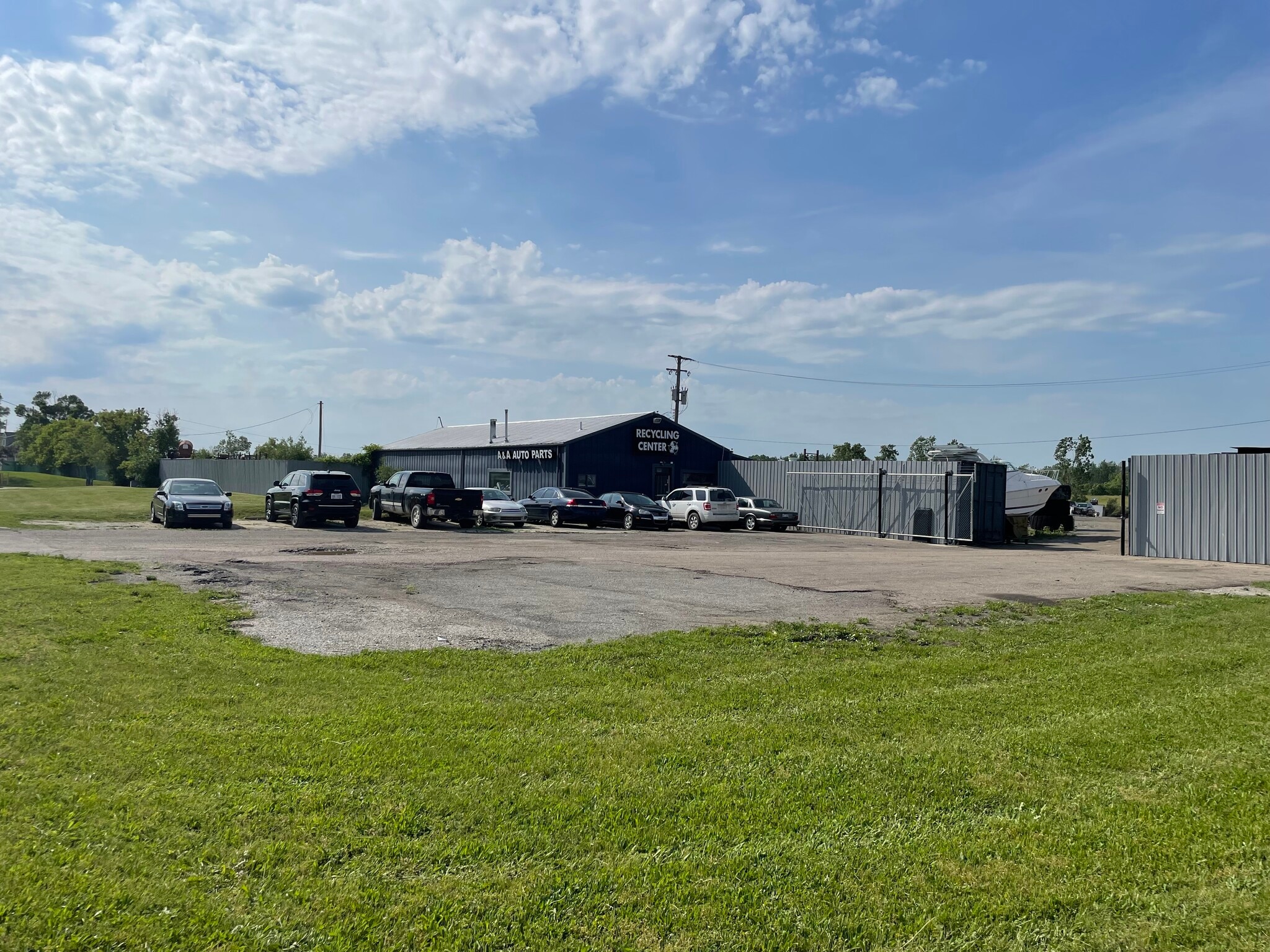 48601 Ryan Rd, Shelby Township, MI for sale Primary Photo- Image 1 of 19