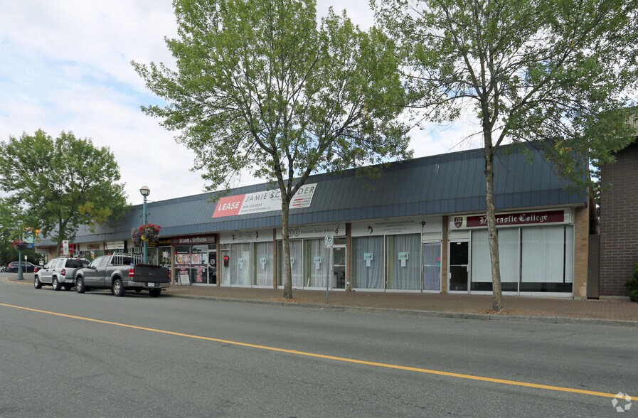 5560-5576 204 St, Langley, BC à louer - Photo du bâtiment - Image 2 de 12