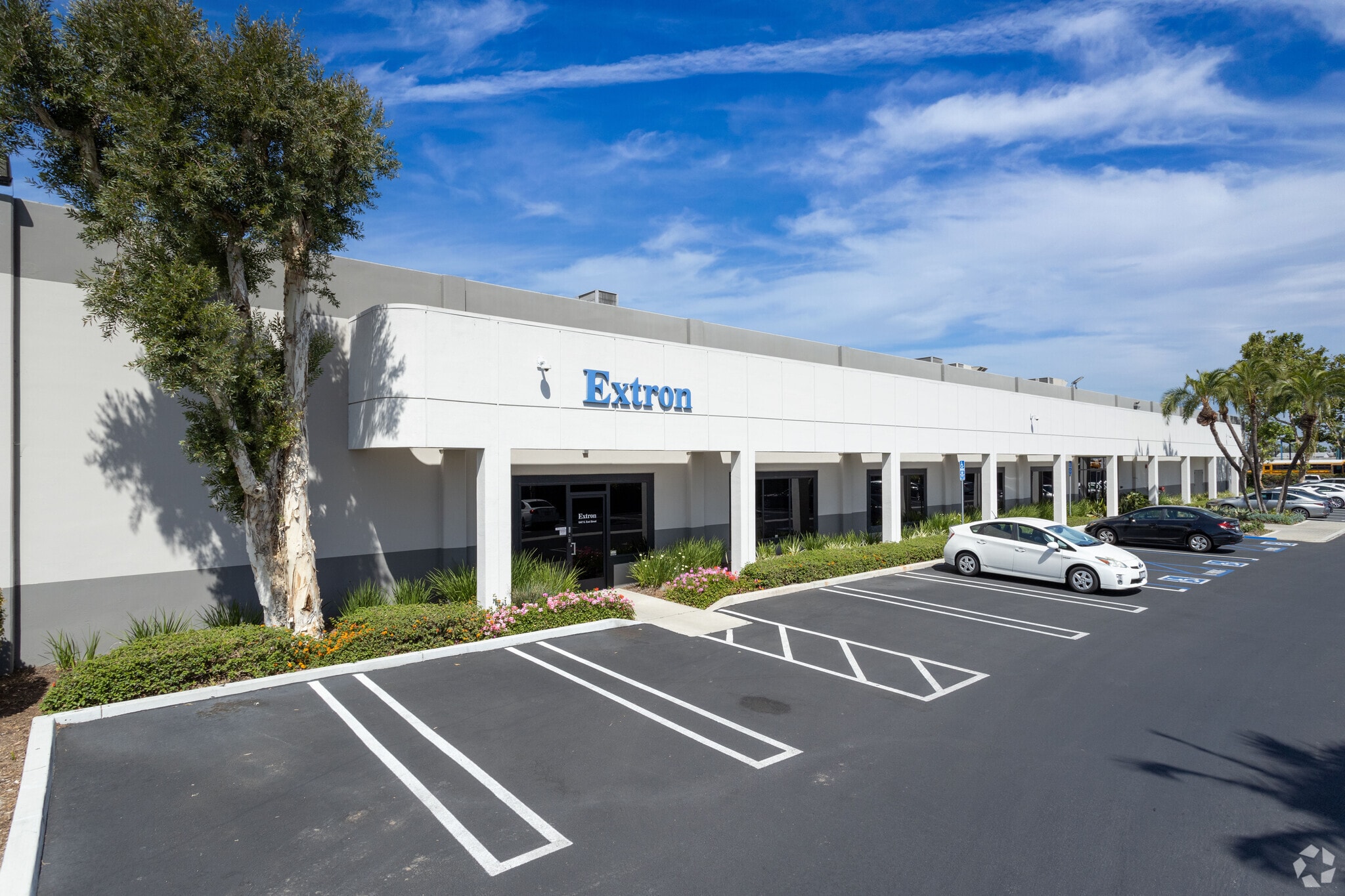 1045-1047 S East St, Anaheim, CA for lease Primary Photo- Image 1 of 8