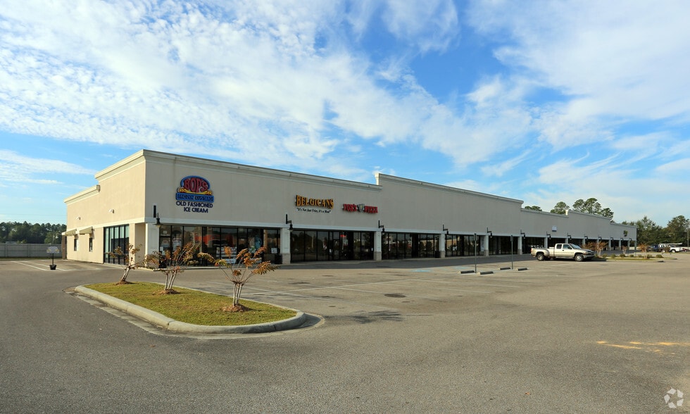 3179 Mallett Rd, Diberville, MS for sale - Primary Photo - Image 1 of 19