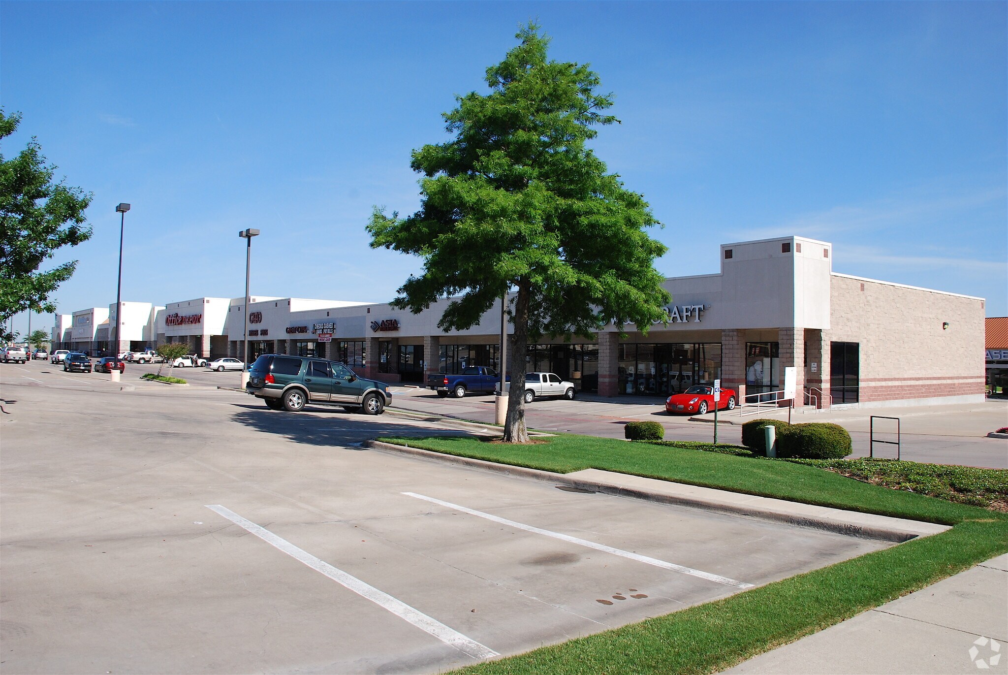 2400 Lands End Blvd, Fort Worth, TX à louer Photo principale- Image 1 de 24