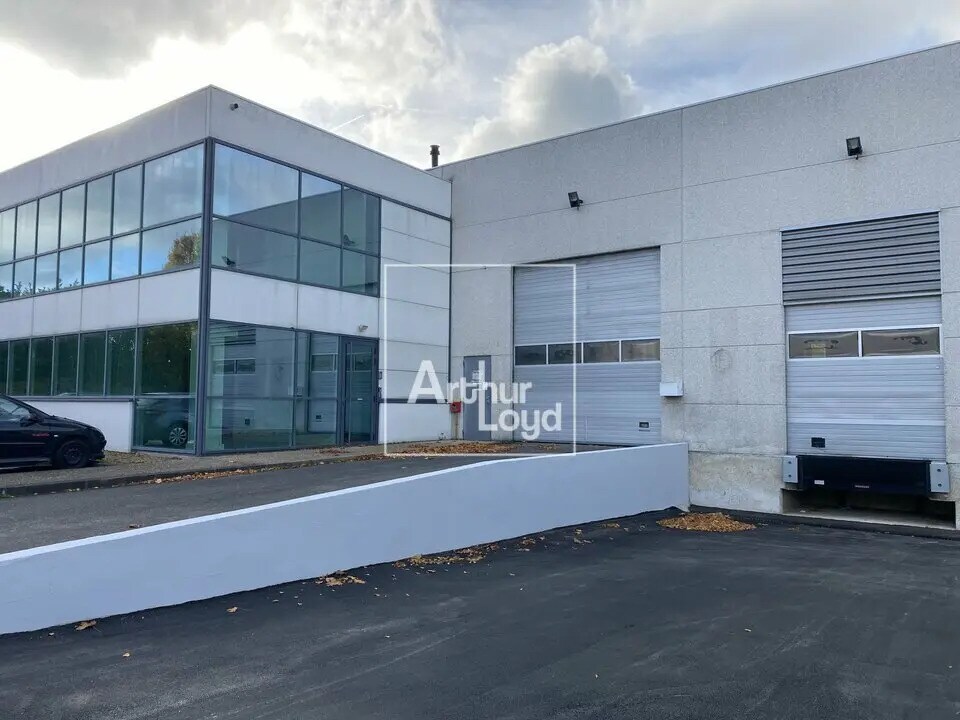 Flex dans Chilly-Mazarin à louer Photo du bâtiment- Image 1 de 7