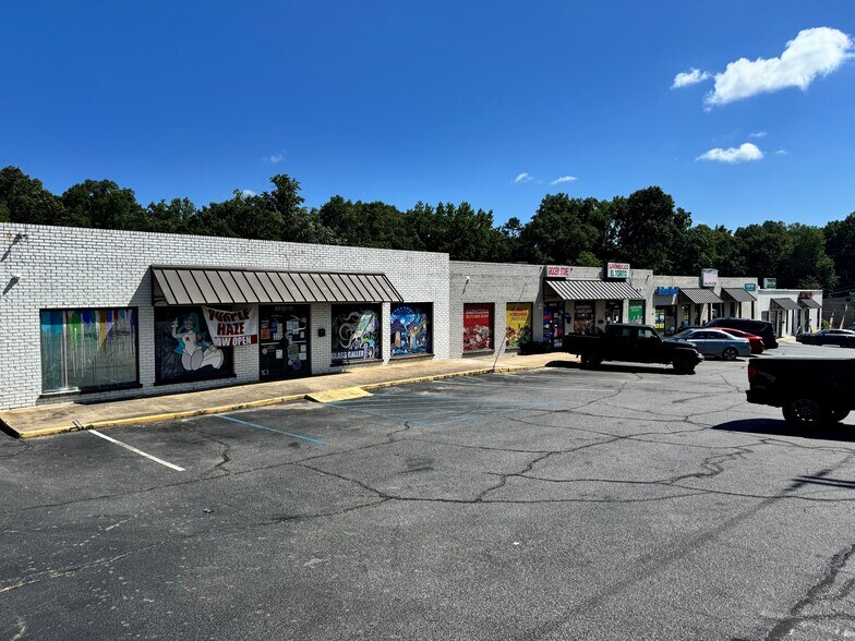 6932 Calhoun Memorial Hwy, Easley, SC for lease - Building Photo - Image 1 of 4