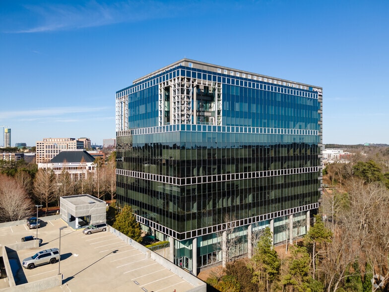 3330 Cumberland Blvd, Atlanta, GA for lease - Building Photo - Image 2 of 5