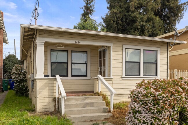More details for 4422 Ygnacio Ave, Oakland, CA - Multifamily for Sale